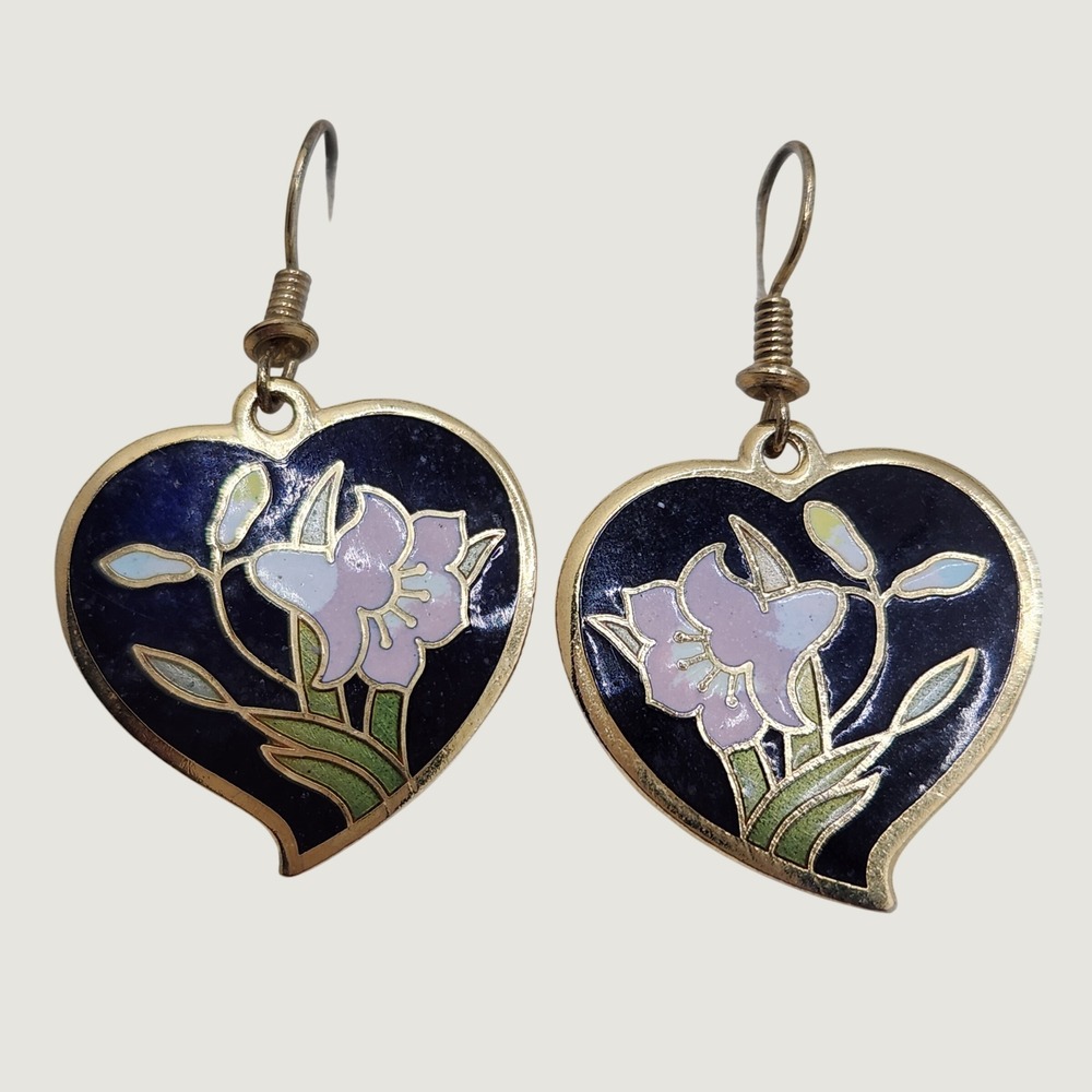 Vintage Cloisonne Heart Dangle Earrings Navy Blue Floral Enamel Gold Tone Hook